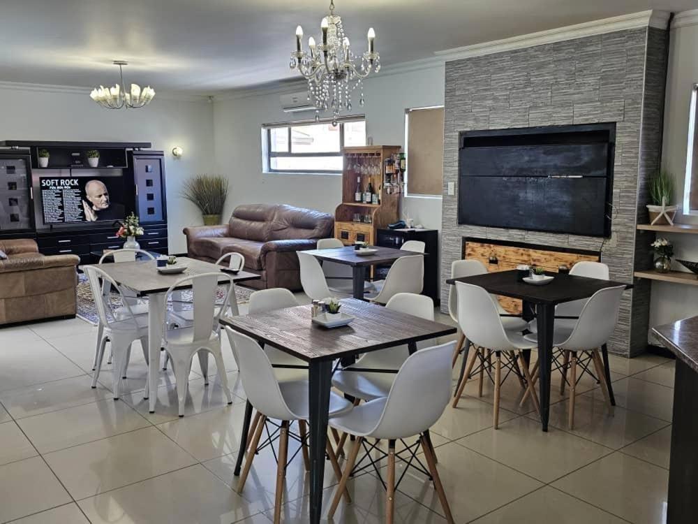 Carlo'S Boutique Guesthouse Γουάλβις Μπέι Εξωτερικό φωτογραφία